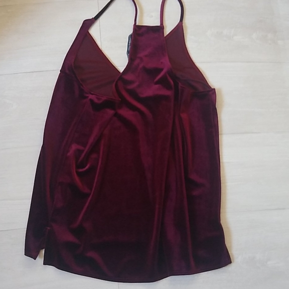 Ambercrombie & Fitch Deep Rich Cranberry Velvet Racerback Tank NWT S/M - Picture 6 of 10